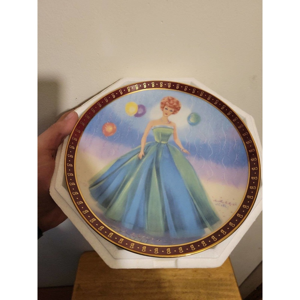 1990 Danbury Mint High Fashion Barbie "The 1963 Barbie Senior Prom" Plate